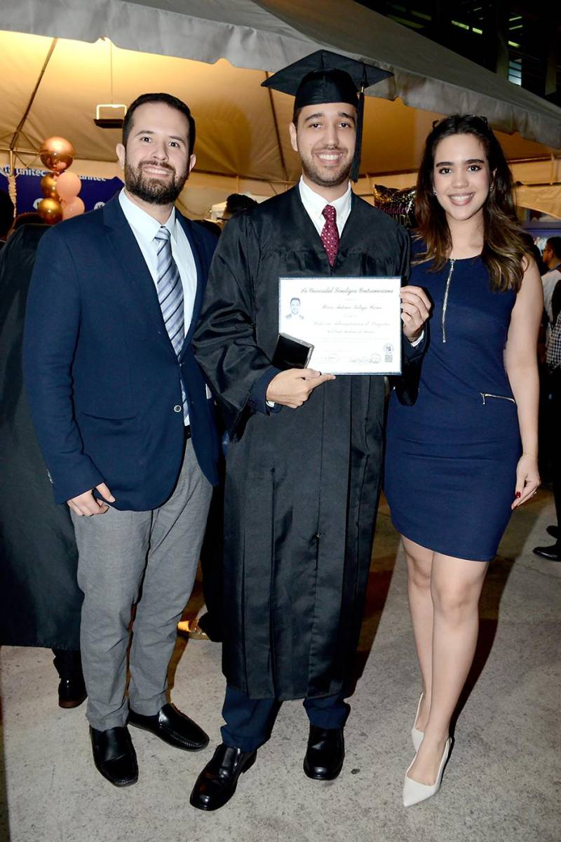 Graduaciones de Posgrado de UNITEC de Tegucigalpa 2025