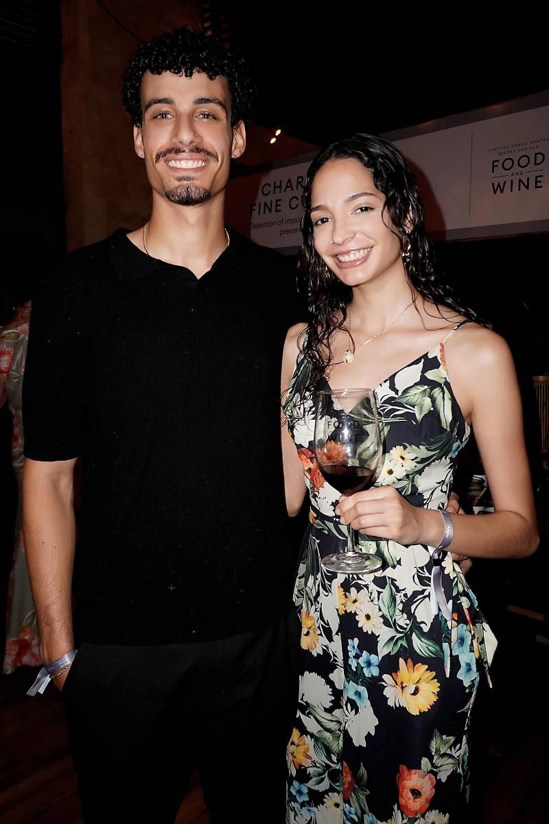Alexander Mclaughlin y Valeria Villeda.