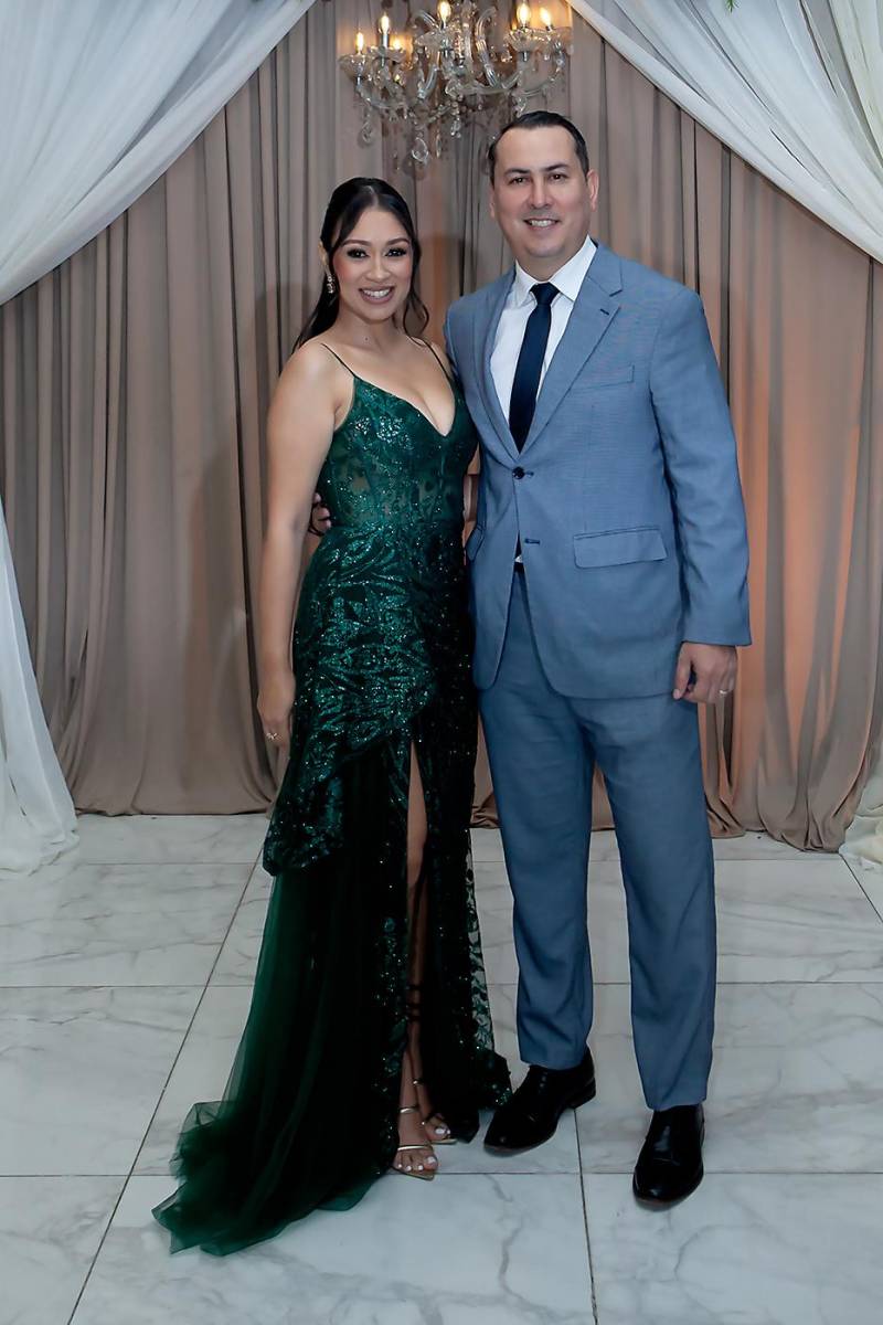 Tania Martínez y Héctor Elvir.