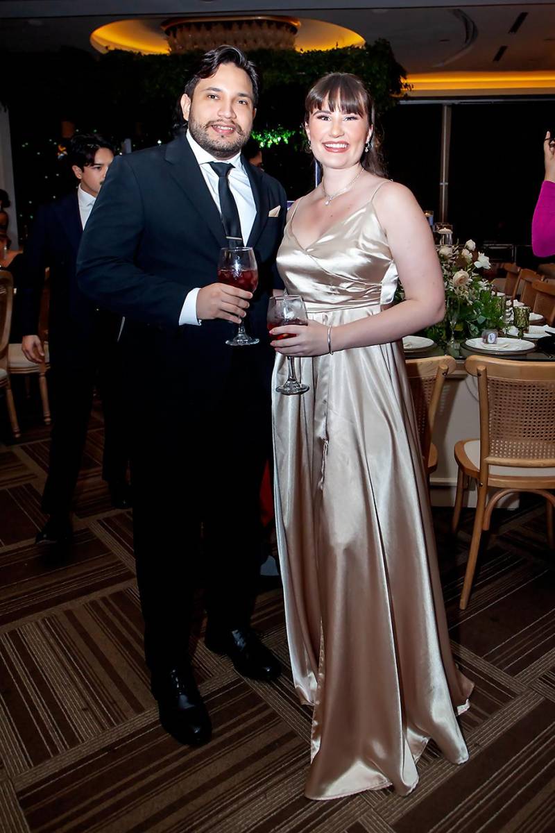 Boda de Carlos Tróchez y Estela Paz