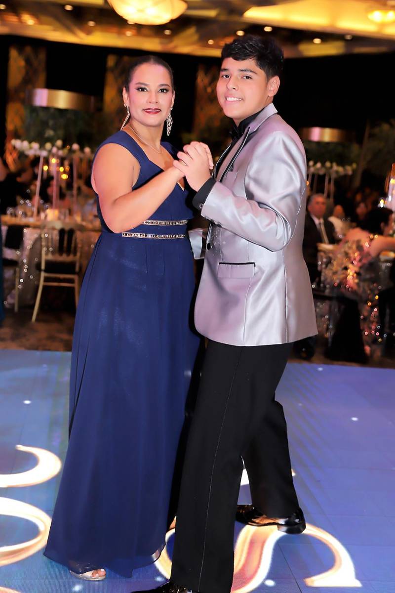 Fiesta de la prom 2024 de Elvel School