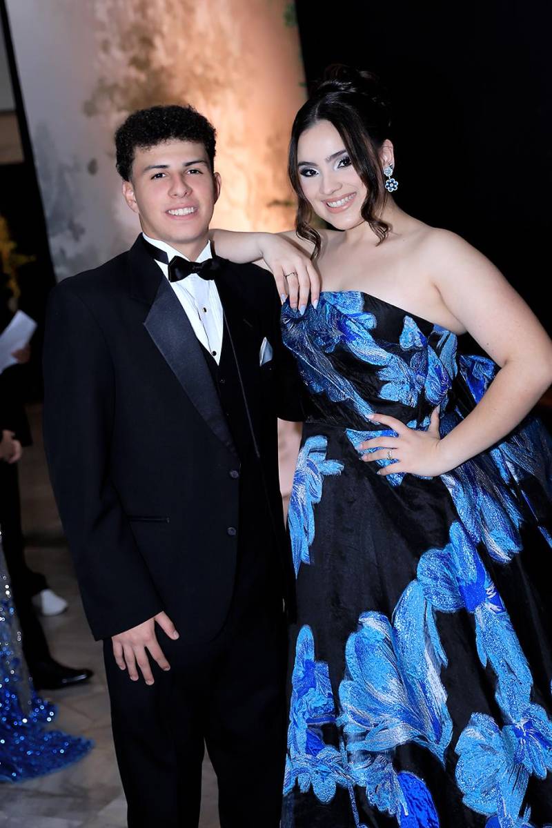 Italo Martel con Isabella Hernández