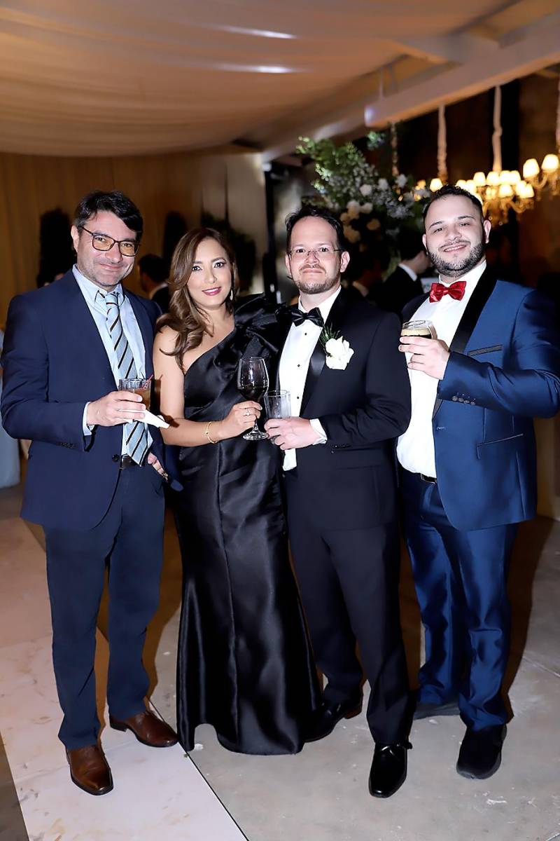 La boda de Iván Wolozny y Jacqueline Bográn
