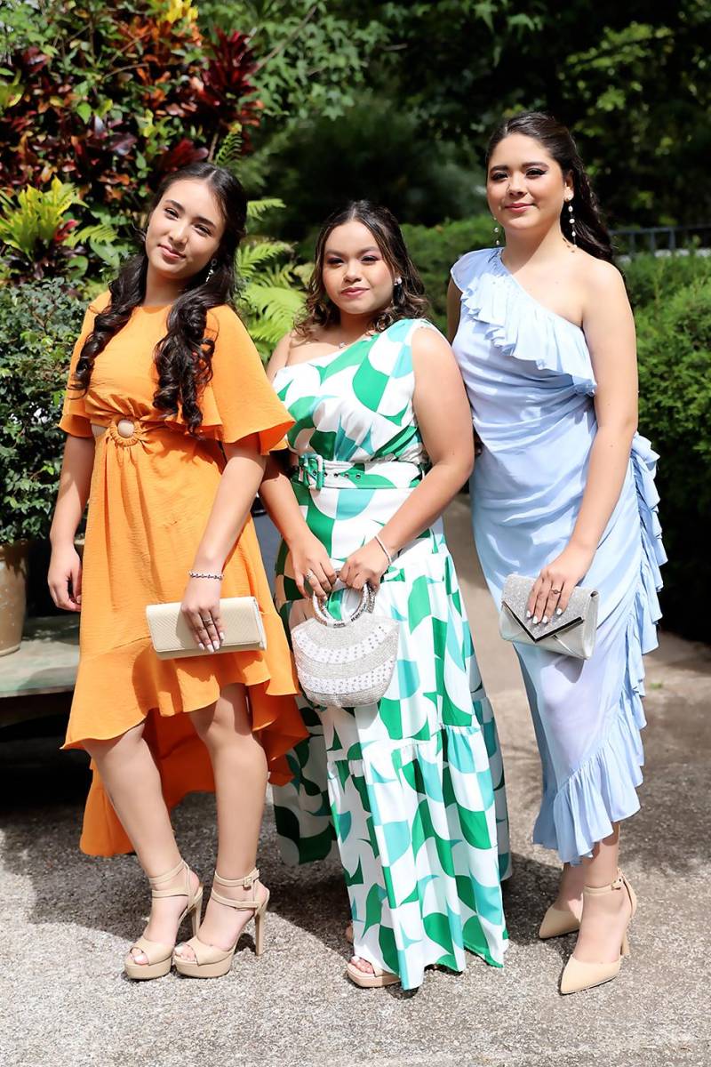Yohaly Rodas, Ara Velásquez y Sara Ponce