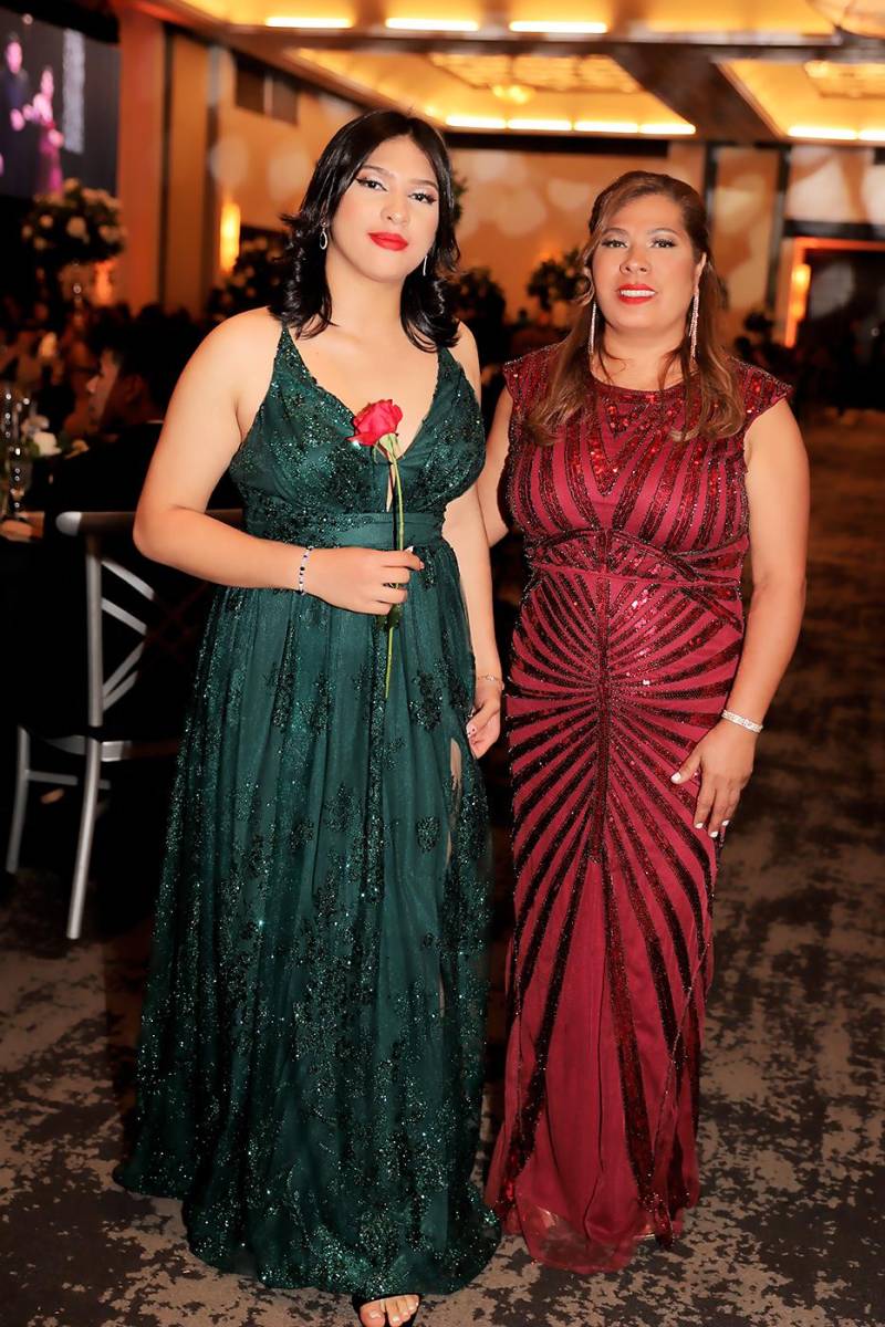 Daniela Sierra y Lilian Mendoza.