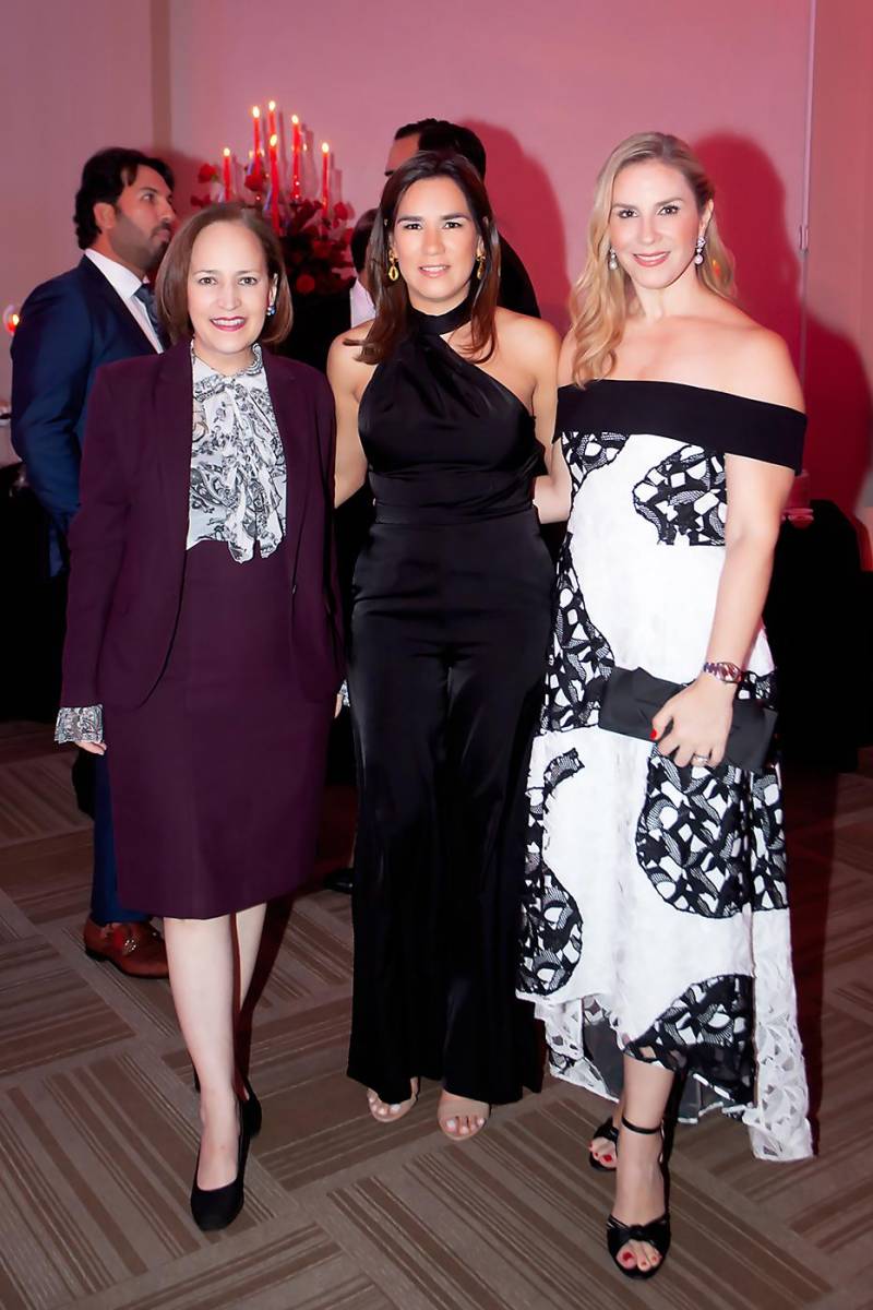 Alexa Foglia y Zobeida Alemán.