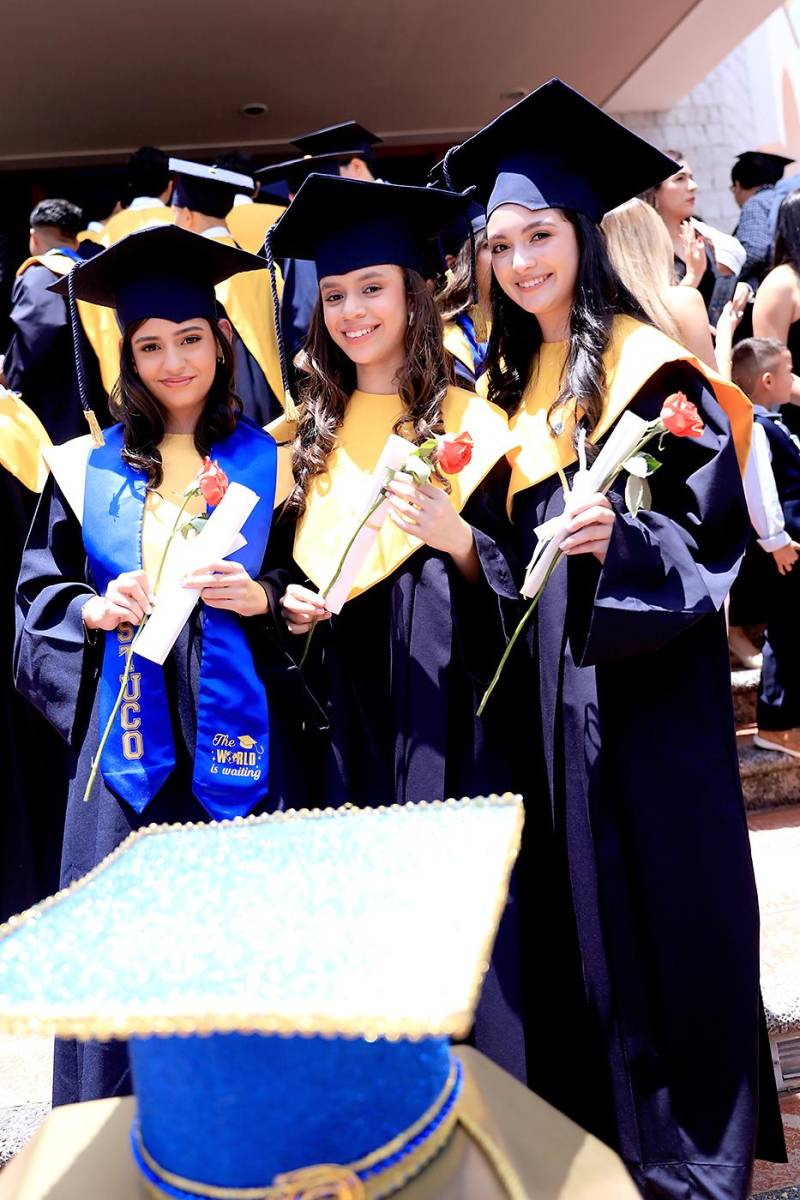 Stephanie Chain, Gracia Palencia y Laura Munguía.