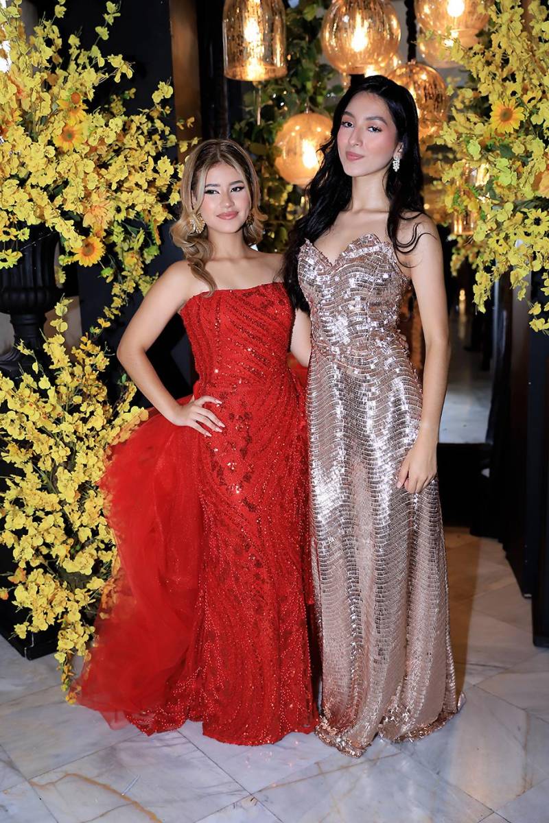 Fiesta de la prom 2025 de DelCampo School