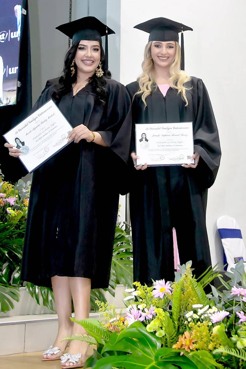 Graduaciones de UNITEC SPS 2024