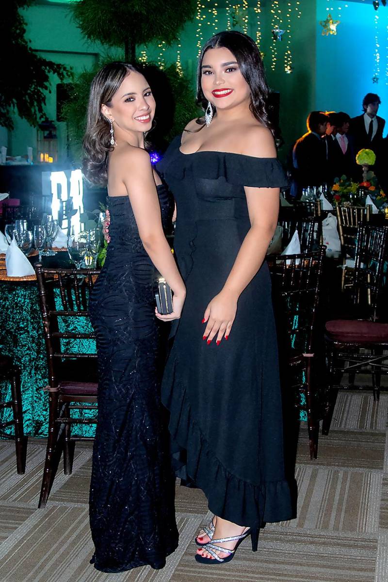 Natalia Morales y Mayleen Arévalo.
