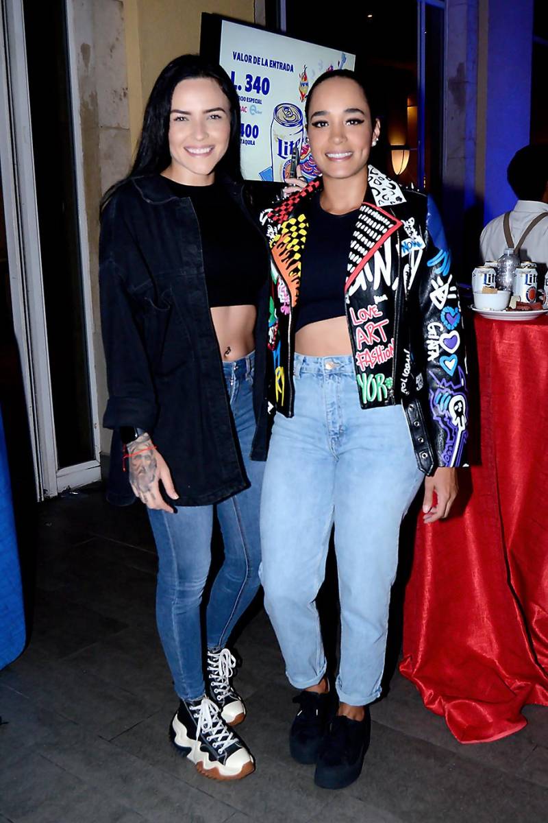 Aileen Gómez Artahona y Yesenia Marín