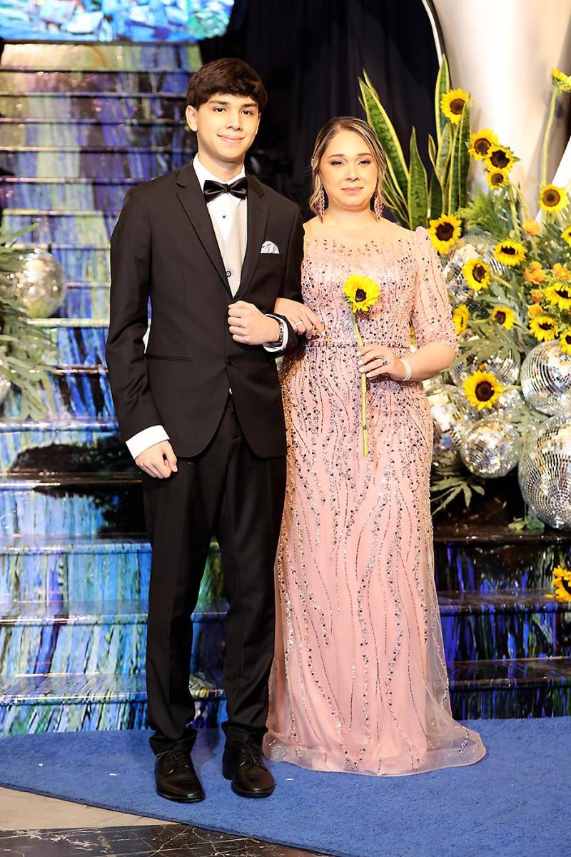 José Pineda y Carolina Alonzo.