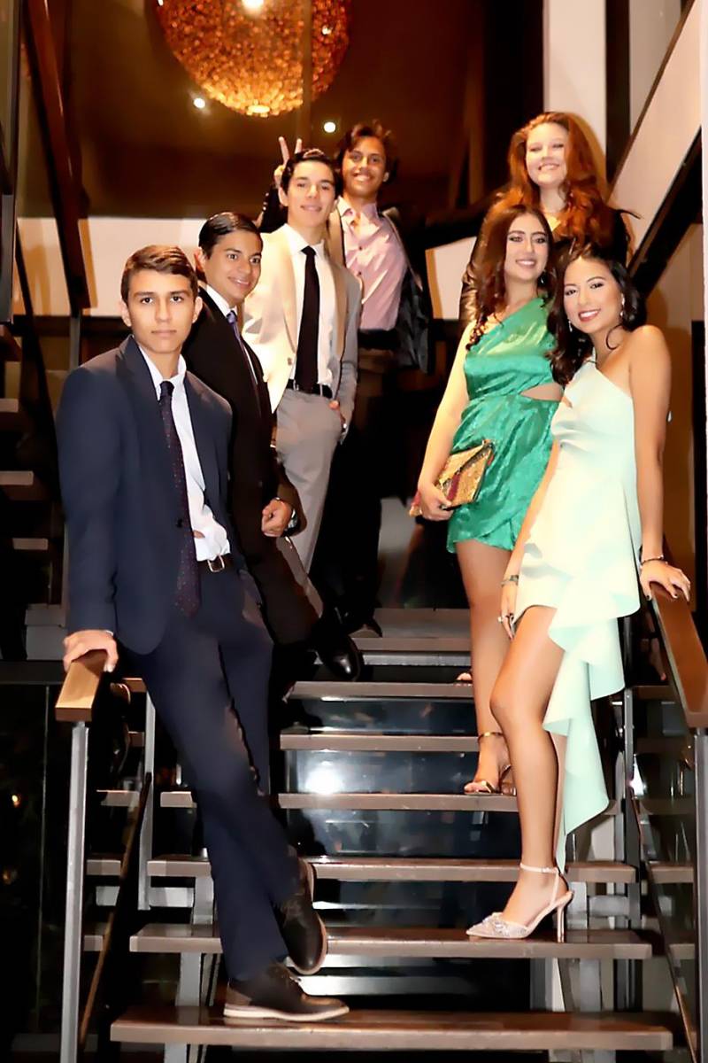 Sebastian Kafarela, José Rafael Pastor, Sebastian Villeda, Gianluca Valladares, Lily Smith, Judy Klugman y Valentina Castañeda,