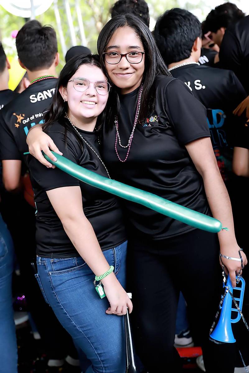 Frances Figueroa y Daniela Zelaya.
