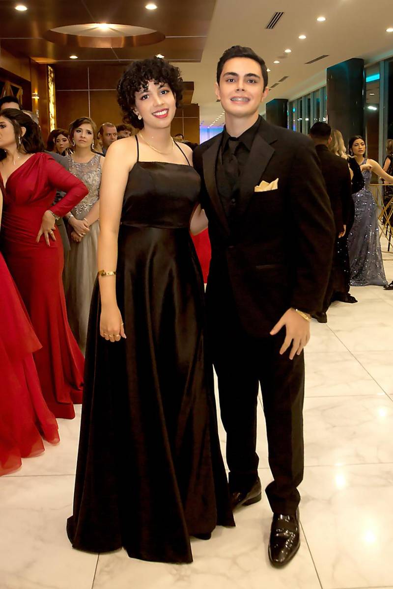 Ana Raudales y Cesar Panayotti.