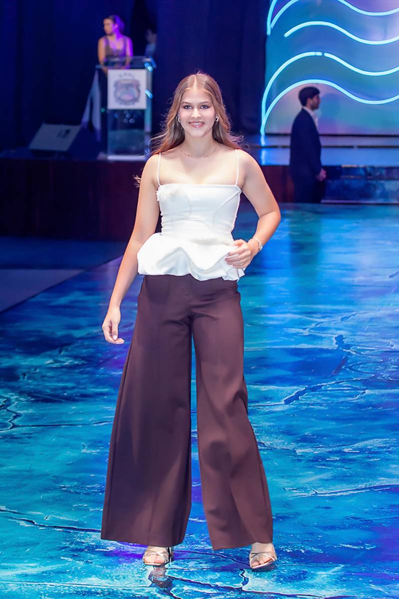 Senior Fashion Show 2026 de la Escuela Internacional Sampedrana, parte 2