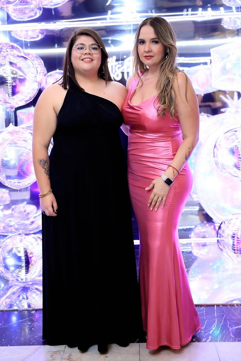 Invitados de la prom 2025 de Mayan School