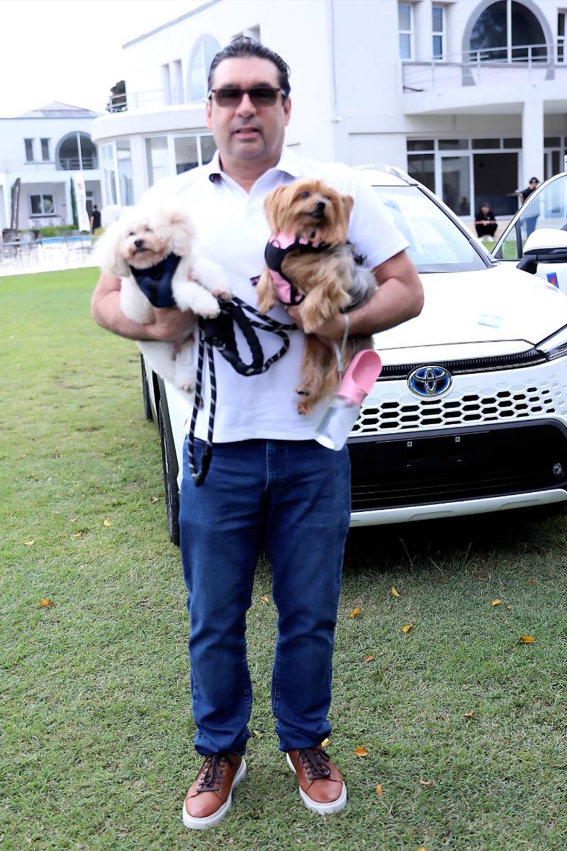 Carlos Manuel Echeverría.