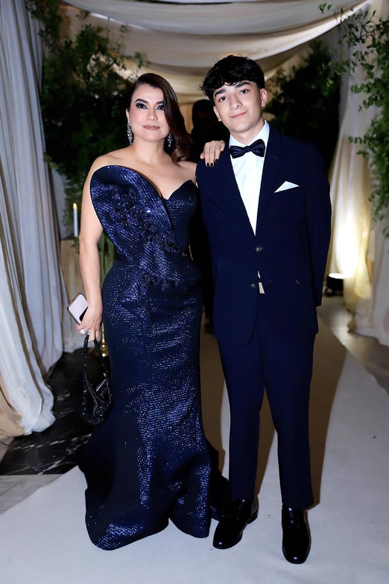 Invitados de la prom 2025 de La Estancia School