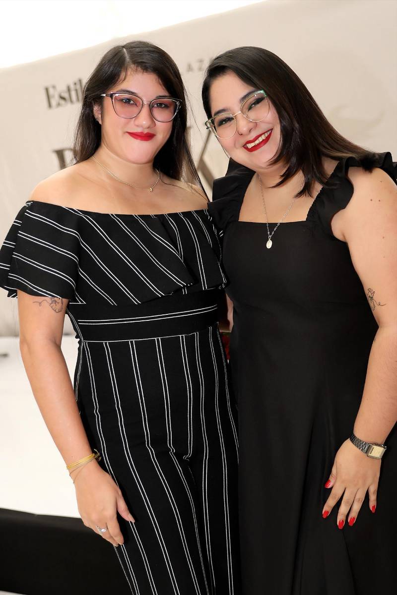 Jennifer Figueroa y Majo Soriano.