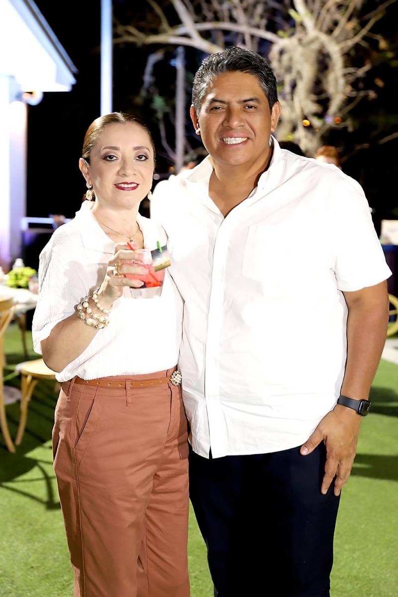 Karen y José Alvarenga.