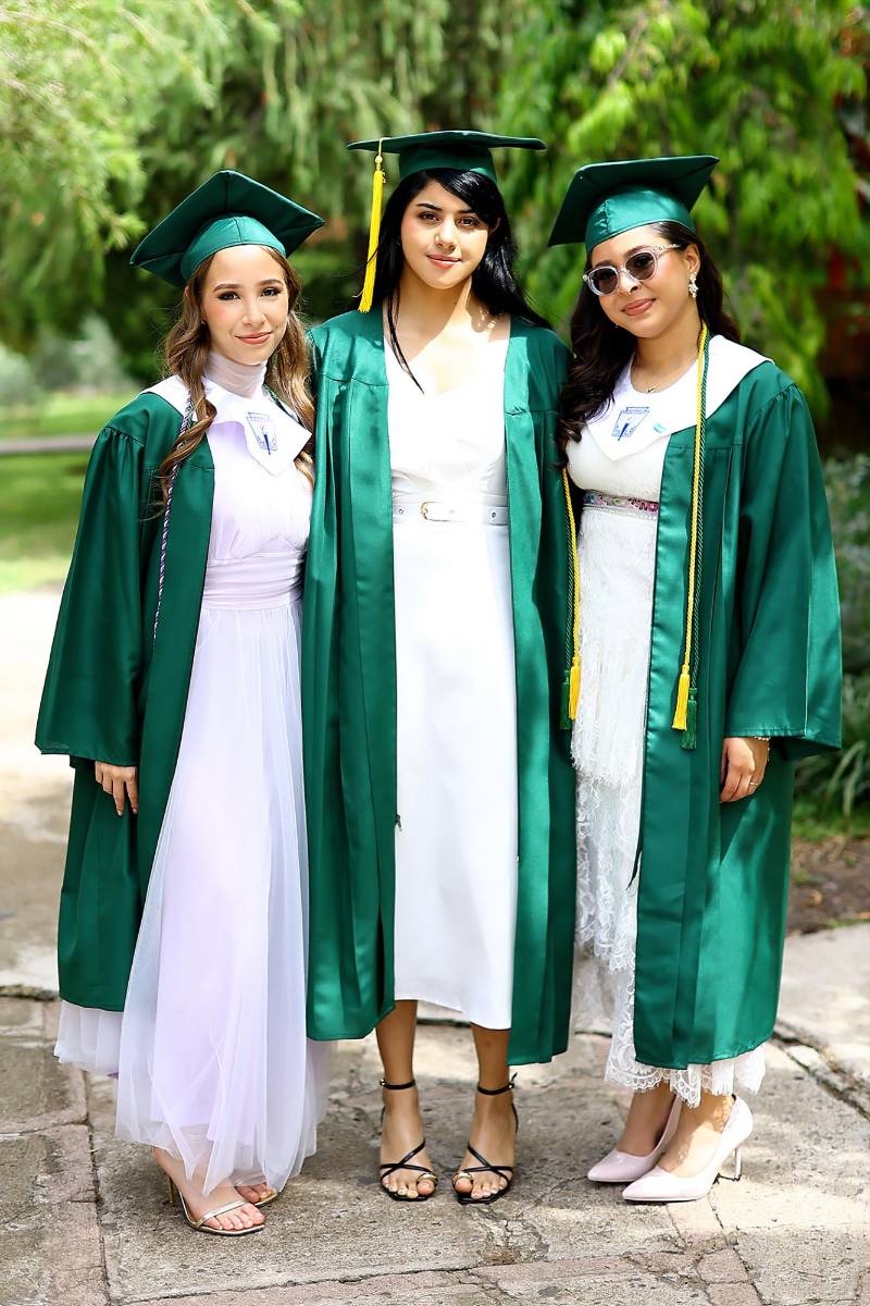 Ana Valladares, Natali Salinas y Angeline Méndez