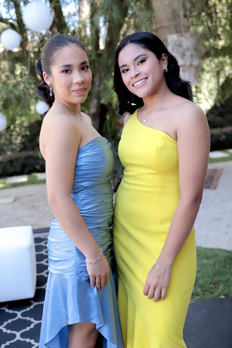 Vivian Ramírez y María José Aguilar.