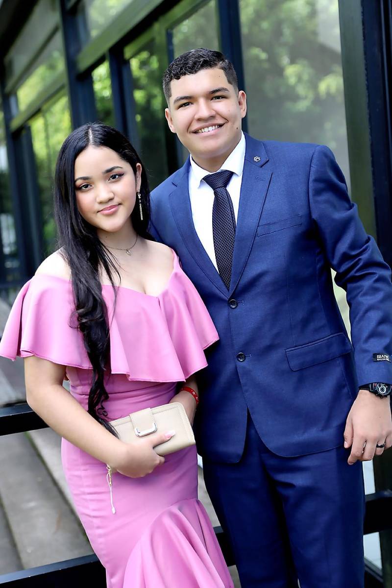 Alejandra Hernández y Gamaliel Valle
