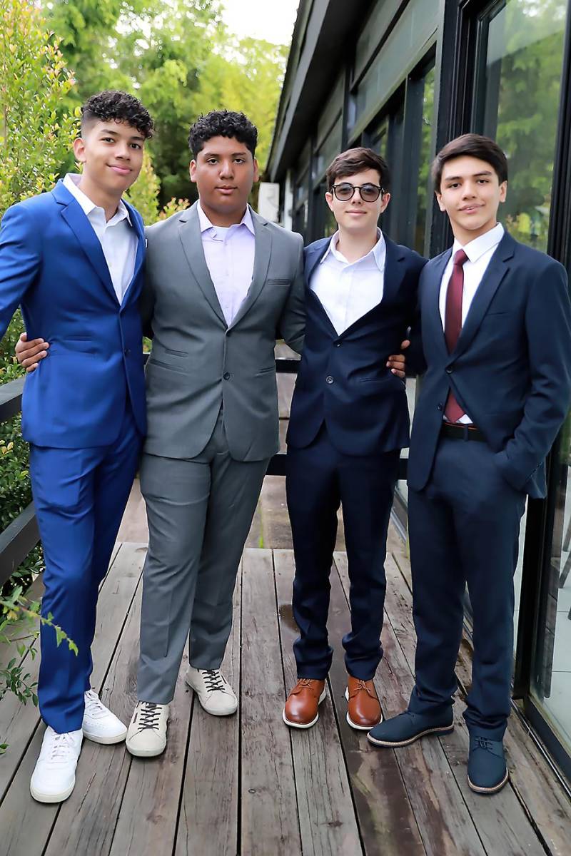 Luis Flores, Raymond Flores, Diego Zelaya y Samuel González.