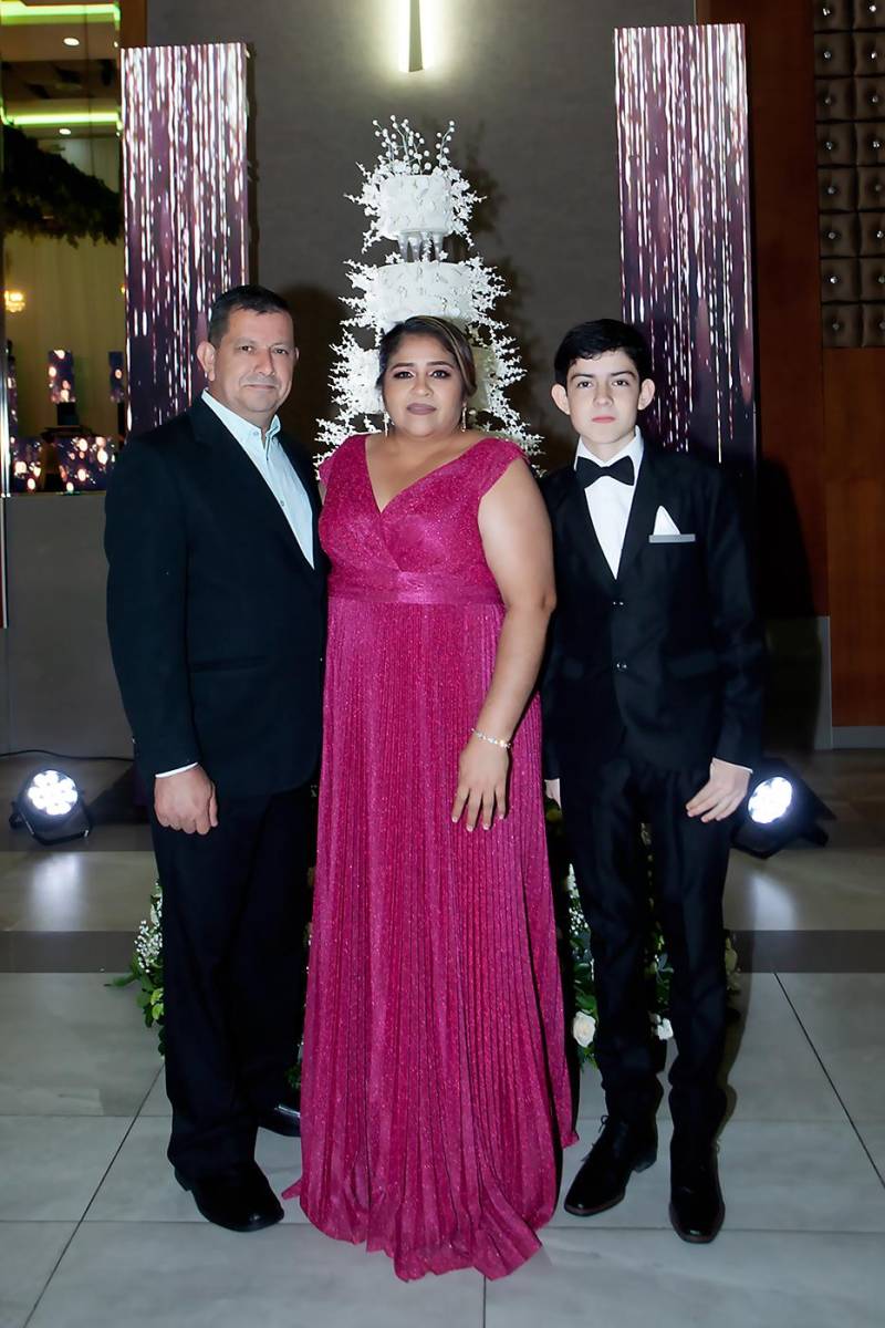 Invitados a la boda Yusubov Carrillo.