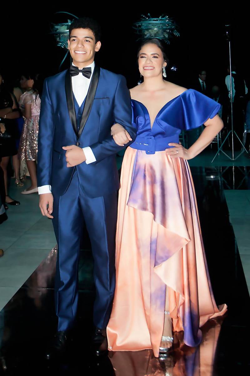 Diego Ardón y su madre Catalina Calix.