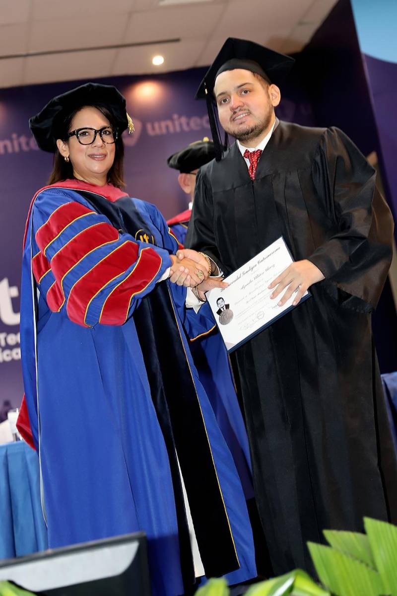 Graduaciones de Pregrado de UNITEC TGU 2025