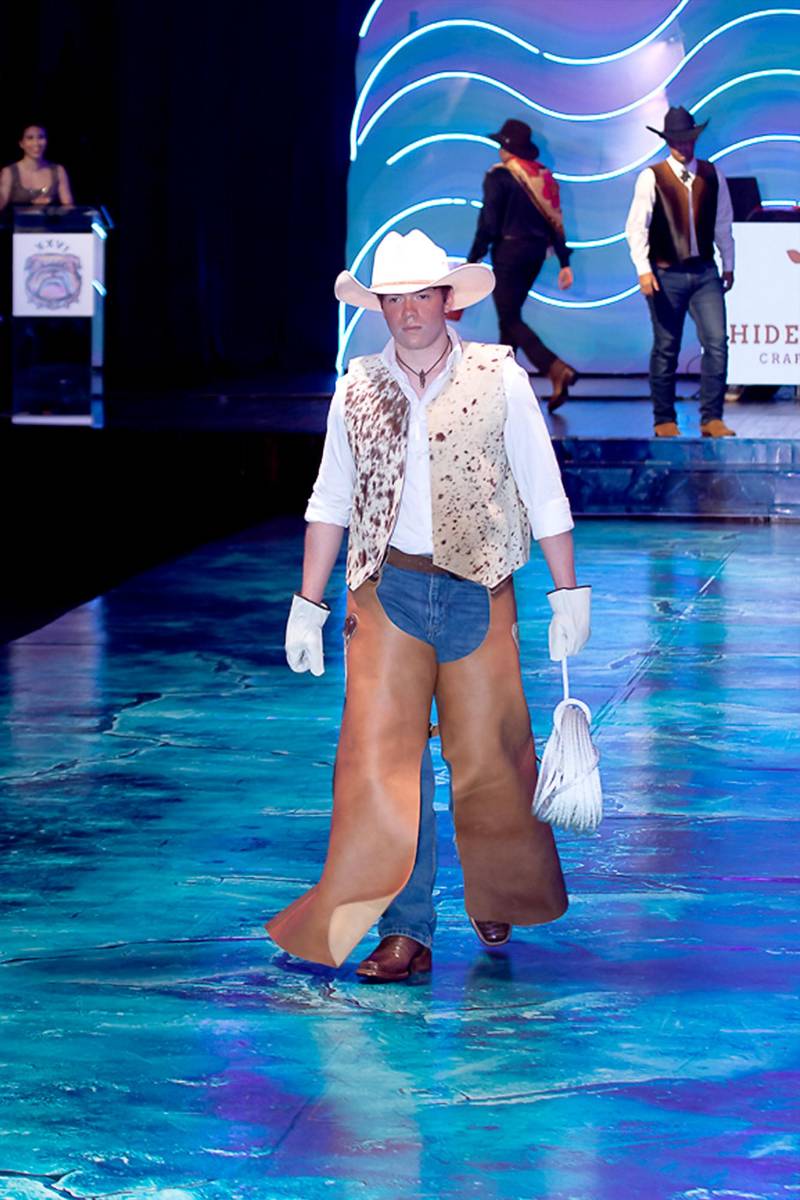 Senior Fashion Show 2026 de la Escuela Internacional Sampedrana, parte 3