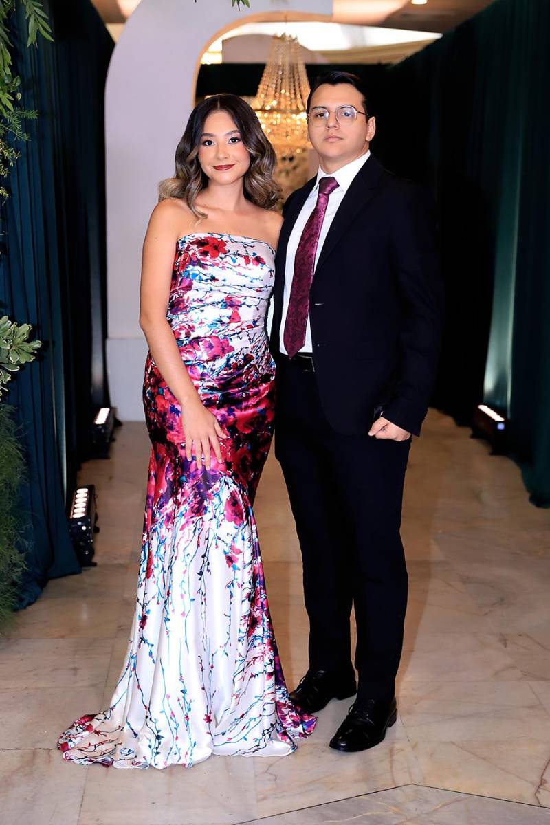 Fiesta de la prom 2025 de la Academia Los Pinares