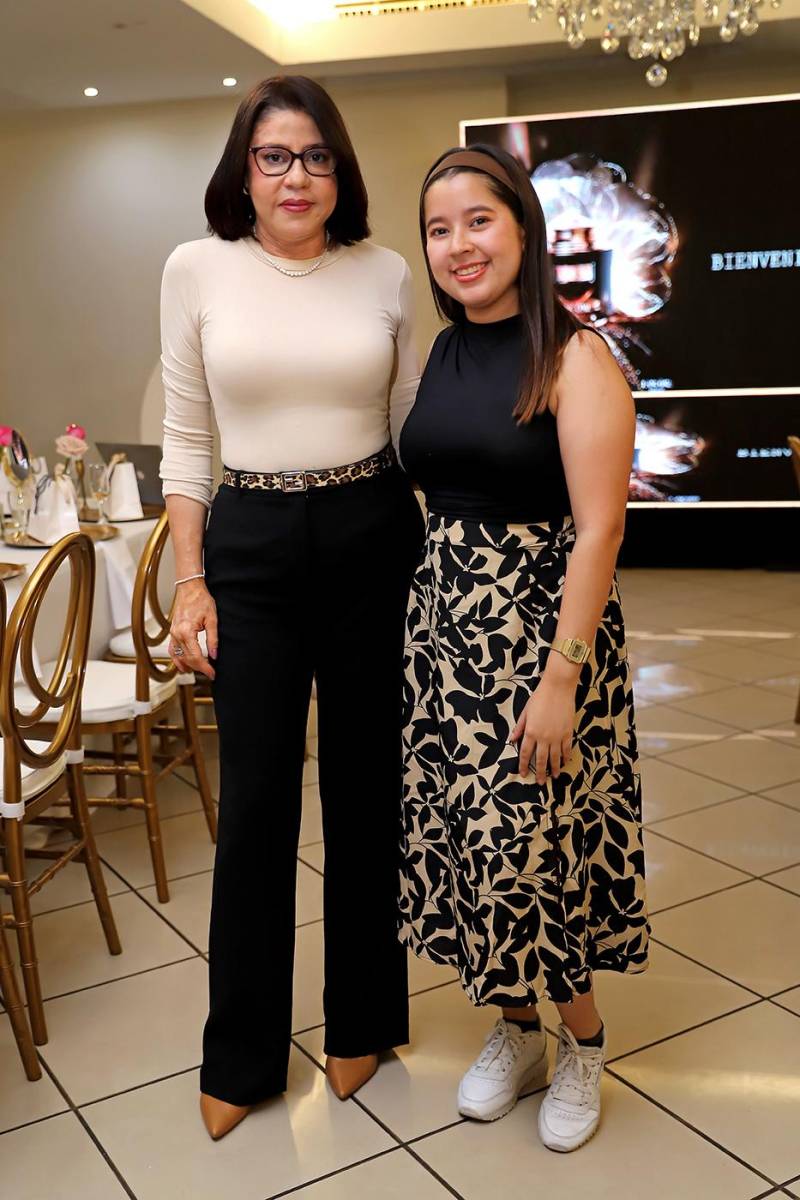 Rocío Sagastume y Sofía Vásquez