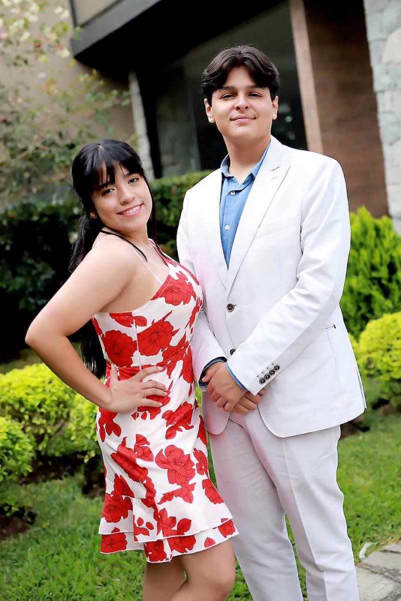 Hannaly Flores y Kelvin Aguirre.