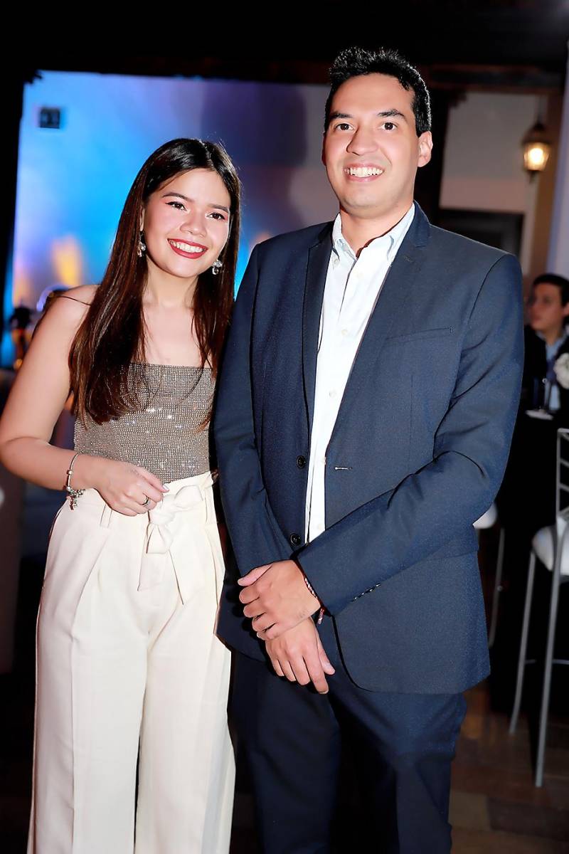 Alejandra Figueroa y Hugo Flores.