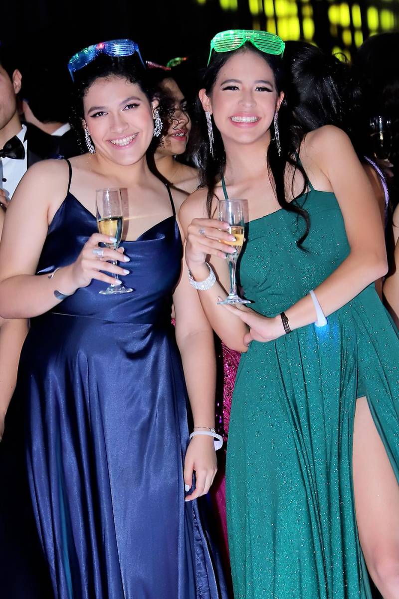 Fiesta de la prom 2024 de Antares y Aldebarán