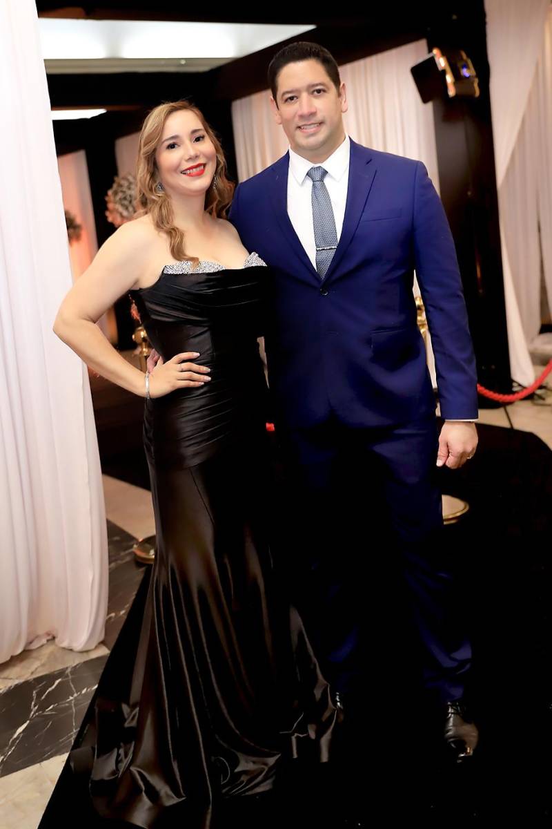 Invitados a la Prom 2025 de Elvel School