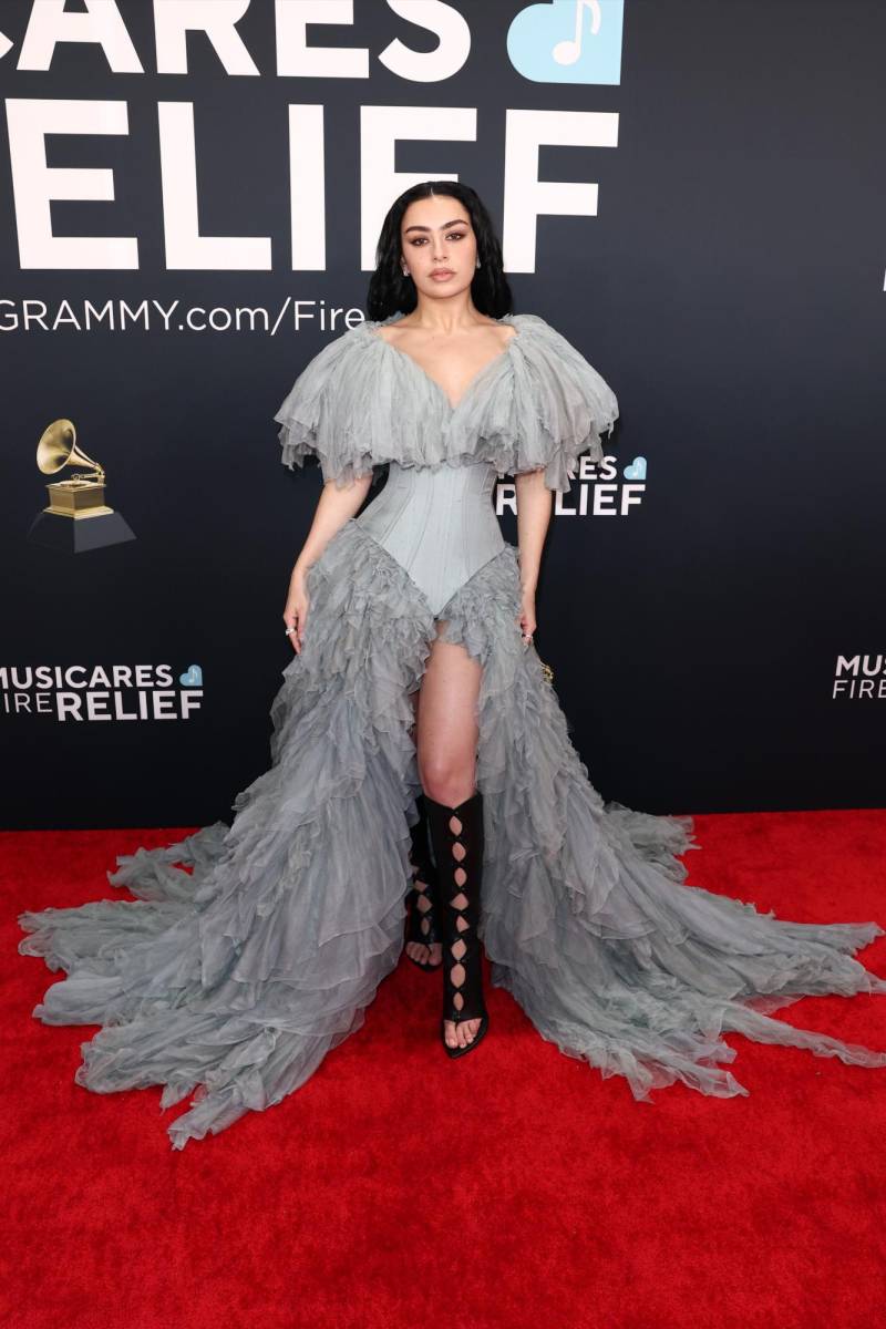 Charli xcx.