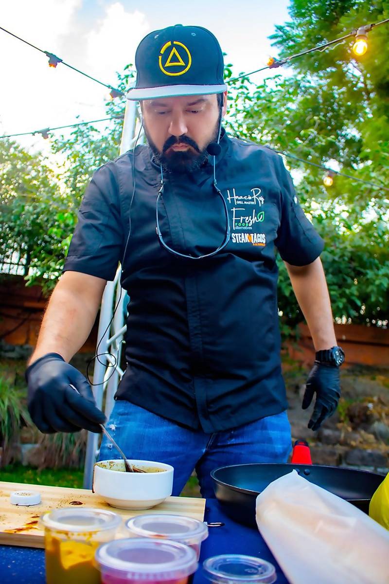 El chef parrillero Horacio Ruíz.