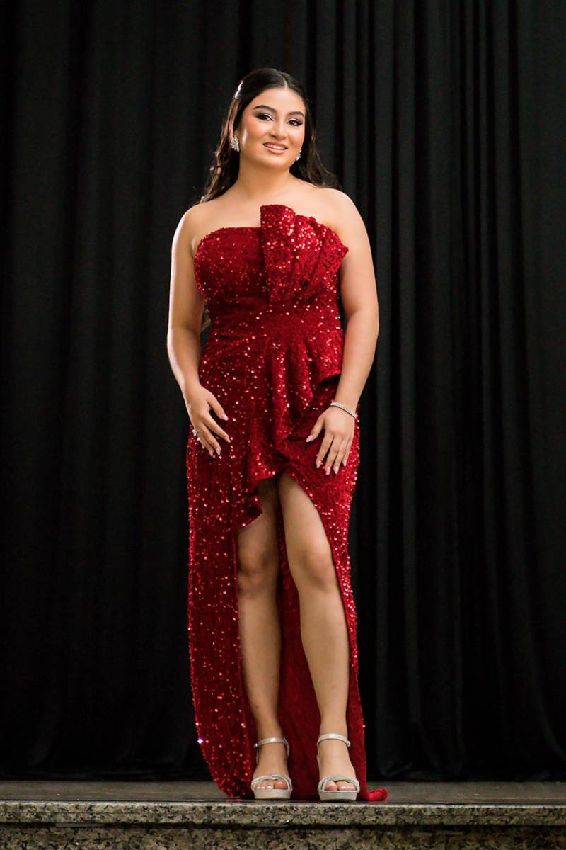 Looks de la prom 2024 de IHCI Bilingual School