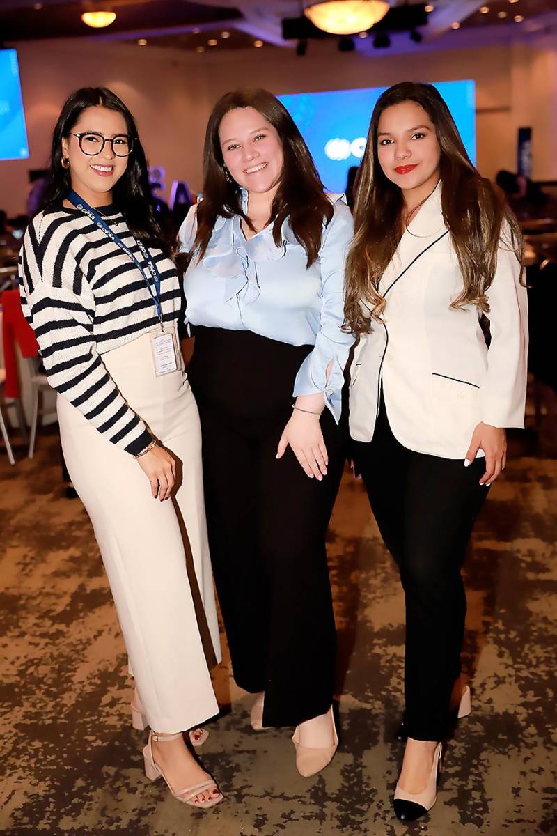 Norma Farías, Ana Narváez y Ana Gómez. 