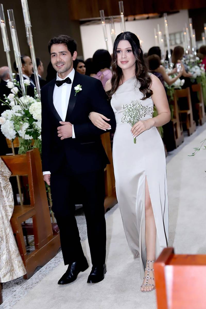 El “sí, acepto” de Victoria Khury y Víctor Kafati