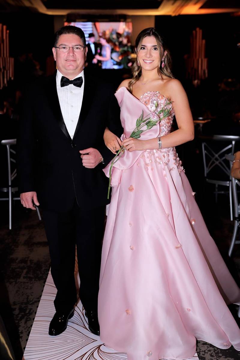 Alejandro y Adriana Luna.