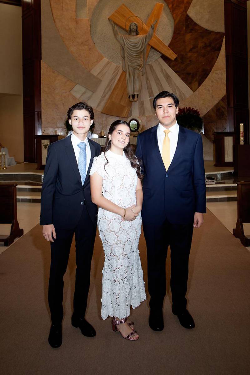 Luis Arturo Valle, Mary Zummar y Alessandro Morales.