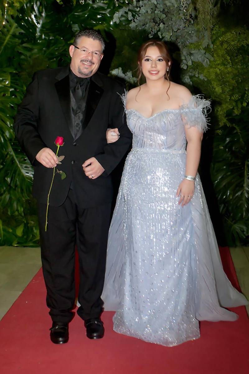 Montserrat Rápalo y su padre Ricardo Rápalo