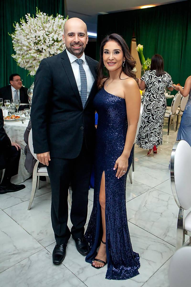 Roberto Calderón y Ángela Ramírez.