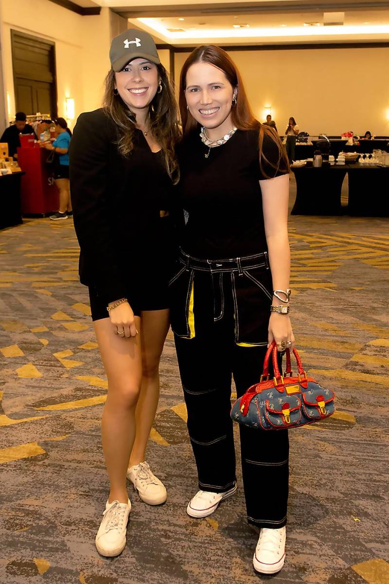 Michelle Marsan y Daniela Fajardo.