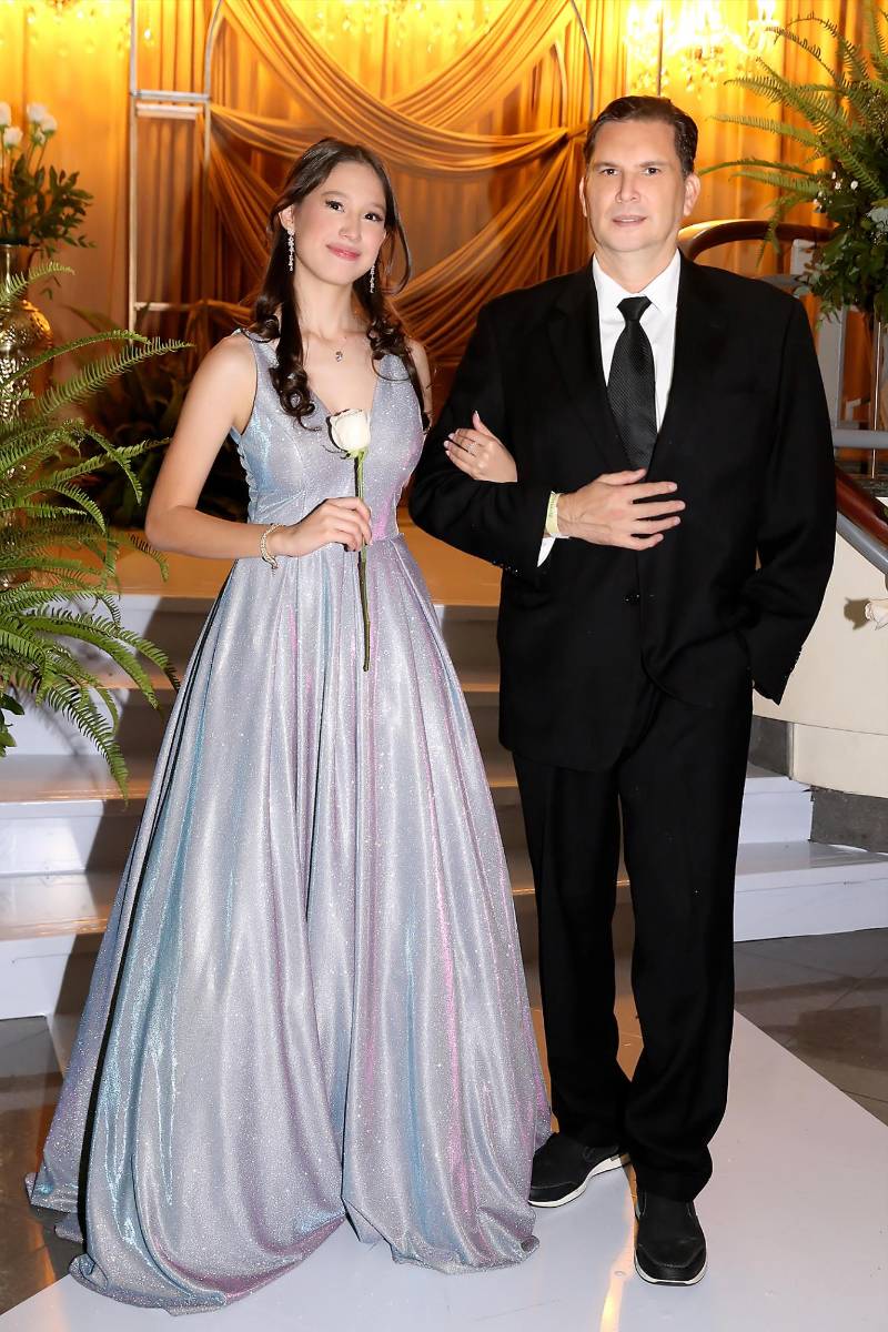 Ana Velásquez y su padre Esteban Velásquez. 